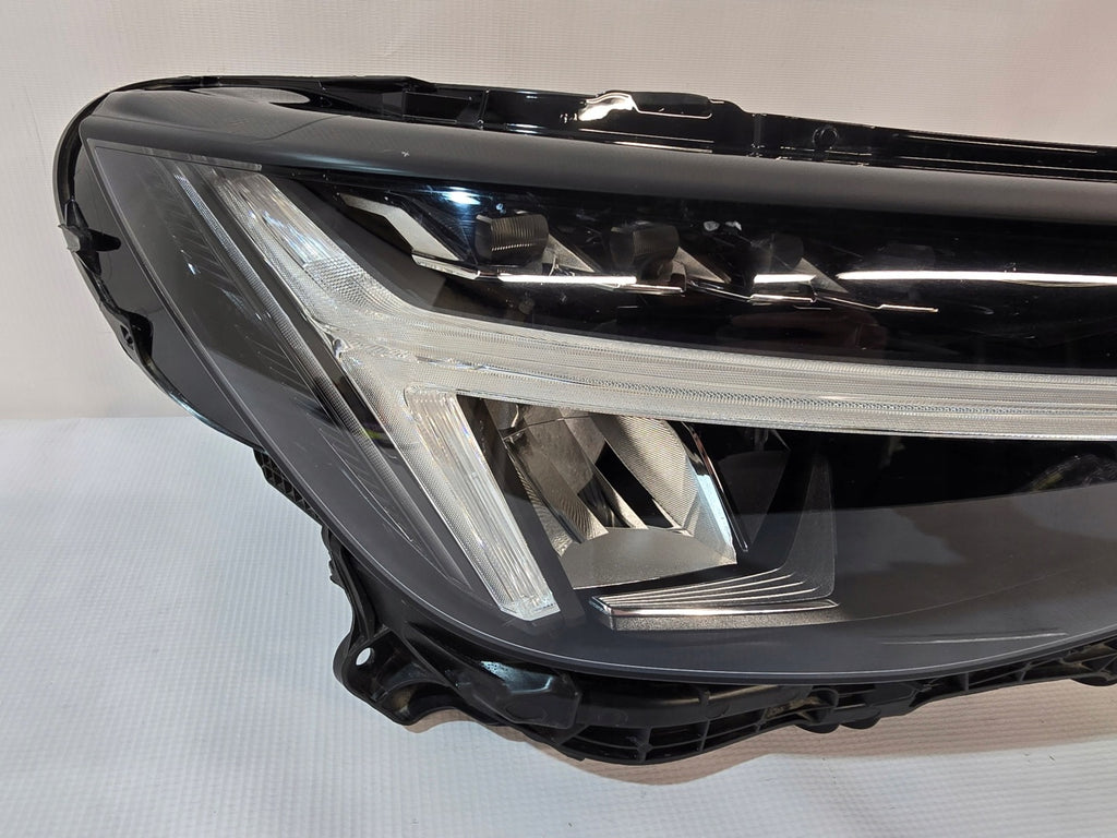 Frontscheinwerfer Volvo Xc40 32338909 LED Rechts Scheinwerfer Headlight SCH8317533263vc