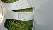 Load image into Gallery viewer, 1x Alufelge 18 Zoll 7.5" 5x112 50ET Glanz Silber 10A071498 VW I Rim Wheel FEL4514778932sl