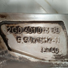 Laden Sie das Bild in den Galerie-Viewer, 1x Alufelge 15 Zoll 5.5" 5x100 40ET Glanz Silber 2G0601025BB VW Polo Iv FEL2123055133ck