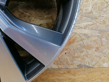 Laden Sie das Bild in den Galerie-Viewer, 1x Alufelge 18 Zoll 7.0" 5x112 45ET 575601025AB Seat Ateca Rim Wheel FEL6581153417bg