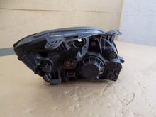 Load image into Gallery viewer, Frontscheinwerfer Kia Rio II 921011G0L Links Scheinwerfer Headlight