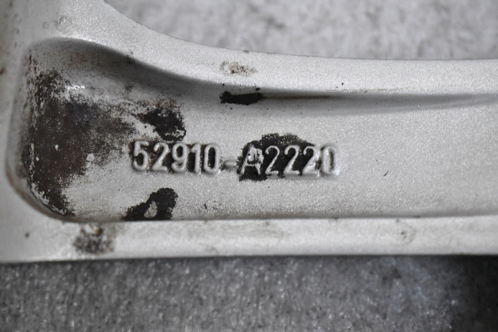 1x Alufelge 16 Zoll 6.5" 5x114.3 50ET Glanz Silber 52910-A2220 Kia Proceed