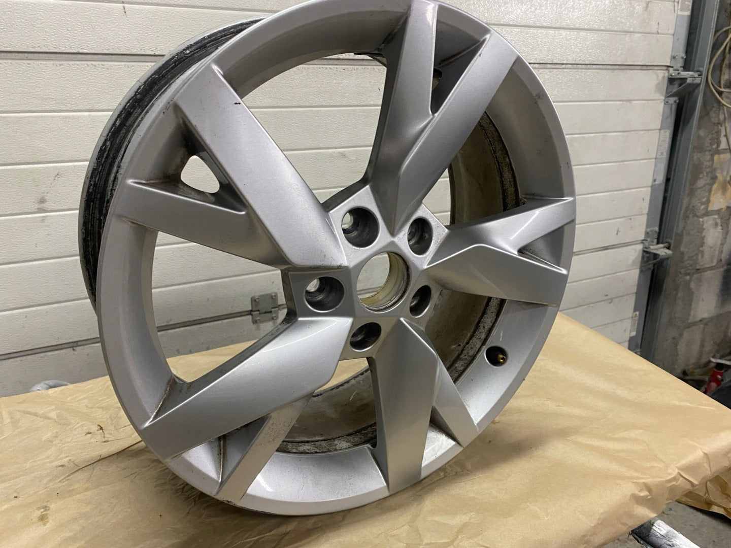 1x Alufelge 17 Zoll 6.5