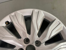 Load image into Gallery viewer, 1x Alufelge 18 Zoll 7.5&quot; 5x112 39ET Glanz Silber 8W0071498 Audi A4 B9 Rim Wheel