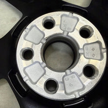 Load image into Gallery viewer, 1x Alufelge 18 Zoll 7.0" 5x114.3 50ET Glanz Schwarz CMS1305 Toyota C-Hr FEL7070039698zi