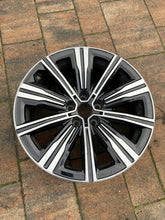 Laden Sie das Bild in den Galerie-Viewer, 1x Alufelge 18 Zoll 7.5" 5x112 25ET 6883524 BMW 3 G20 Rim Wheel FEL8736460528ew