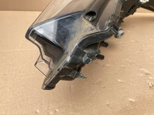 Laden Sie das Bild in den Galerie-Viewer, Frontscheinwerfer Toyota Chr 81110-F4031-00 Rechts Scheinwerfer Headlight SCH6763301707yr