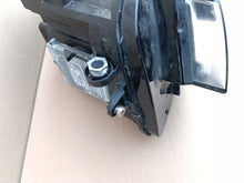 Laden Sie das Bild in den Galerie-Viewer, Frontscheinwerfer VW Tiguan Allspace 5NN941081D Full LED Links Headlight