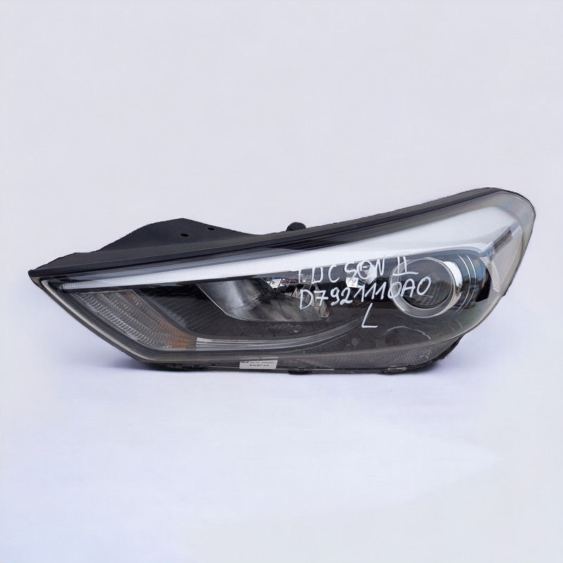 Frontscheinwerfer Hyundai Tucson D7921110A0 Links Scheinwerfer Headlight