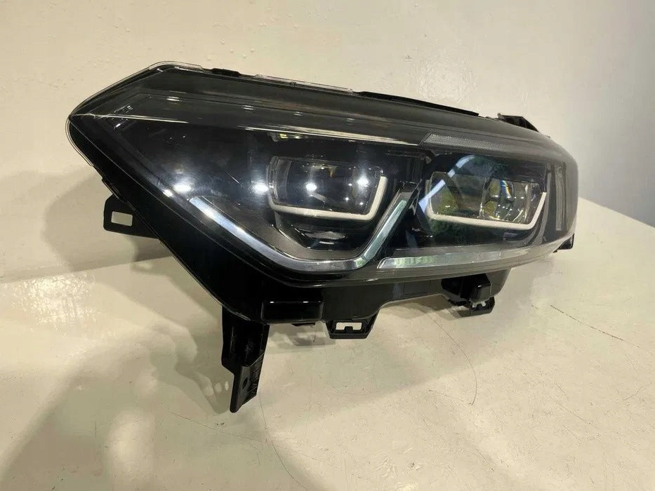 Frontscheinwerfer Renault Koleos II 260600731R Links Scheinwerfer Headlight