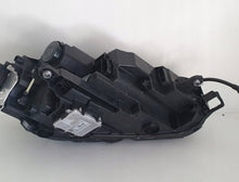 Laden Sie das Bild in den Galerie-Viewer, Frontscheinwerfer Skoda Superb 3P1941015 LED Links Scheinwerfer Headlight SCH7847239994pq