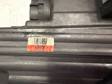 Laden Sie das Bild in den Galerie-Viewer, Frontscheinwerfer Hyundai Ix35 FALSE Scheinwerfer Headlight SCH9746435037oq