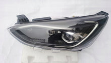 Laden Sie das Bild in den Galerie-Viewer, Frontscheinwerfer Ford Focus JX7B-13E017-AE Links Scheinwerfer Headlight SCH2822482793cg