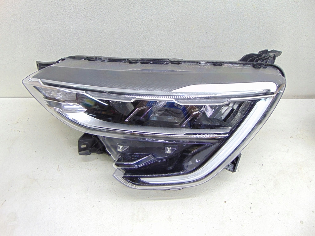 Frontscheinwerfer Renault Arkana 260602566R- LED Links Scheinwerfer Headlight