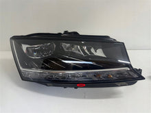 Laden Sie das Bild in den Galerie-Viewer, Frontscheinwerfer Skoda Fabia III 6V1941015F Full LED Rechts oder Links SCH2932125562ak