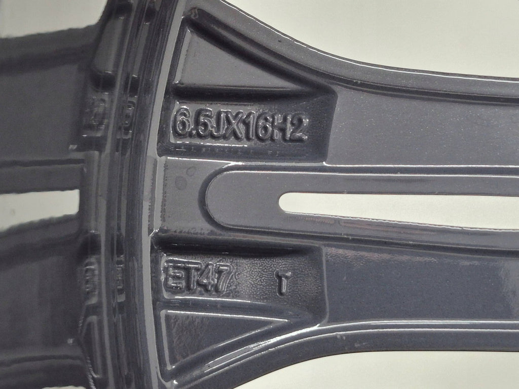 1x Alufelge 16 Zoll 6.5" 5x100 47ET 6F0601025L Seat Ibiza V Rim Wheel