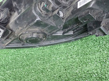 Laden Sie das Bild in den Galerie-Viewer, Frontscheinwerfer Kia Sportage LED Rechts Scheinwerfer Headlight SCH1310817918zu
