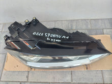 Load image into Gallery viewer, Frontscheinwerfer VW Golf 517941034A Xenon Rechts Scheinwerfer Headlight SCH7859092471ir