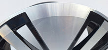 Load image into Gallery viewer, 1x Alufelge 17 Zoll 7.0" 5x112 40ET Glanz Silber 3G0601025AM VW Passat B8 FEL1916516608at
