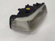 Laden Sie das Bild in den Galerie-Viewer, Frontscheinwerfer Audi V8 441941030 Rechts Scheinwerfer Headlight