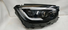 Laden Sie das Bild in den Galerie-Viewer, Frontscheinwerfer Mercedes-Benz Glc X253 A2539065003 LED Rechts Headlight SCH2000223938sl