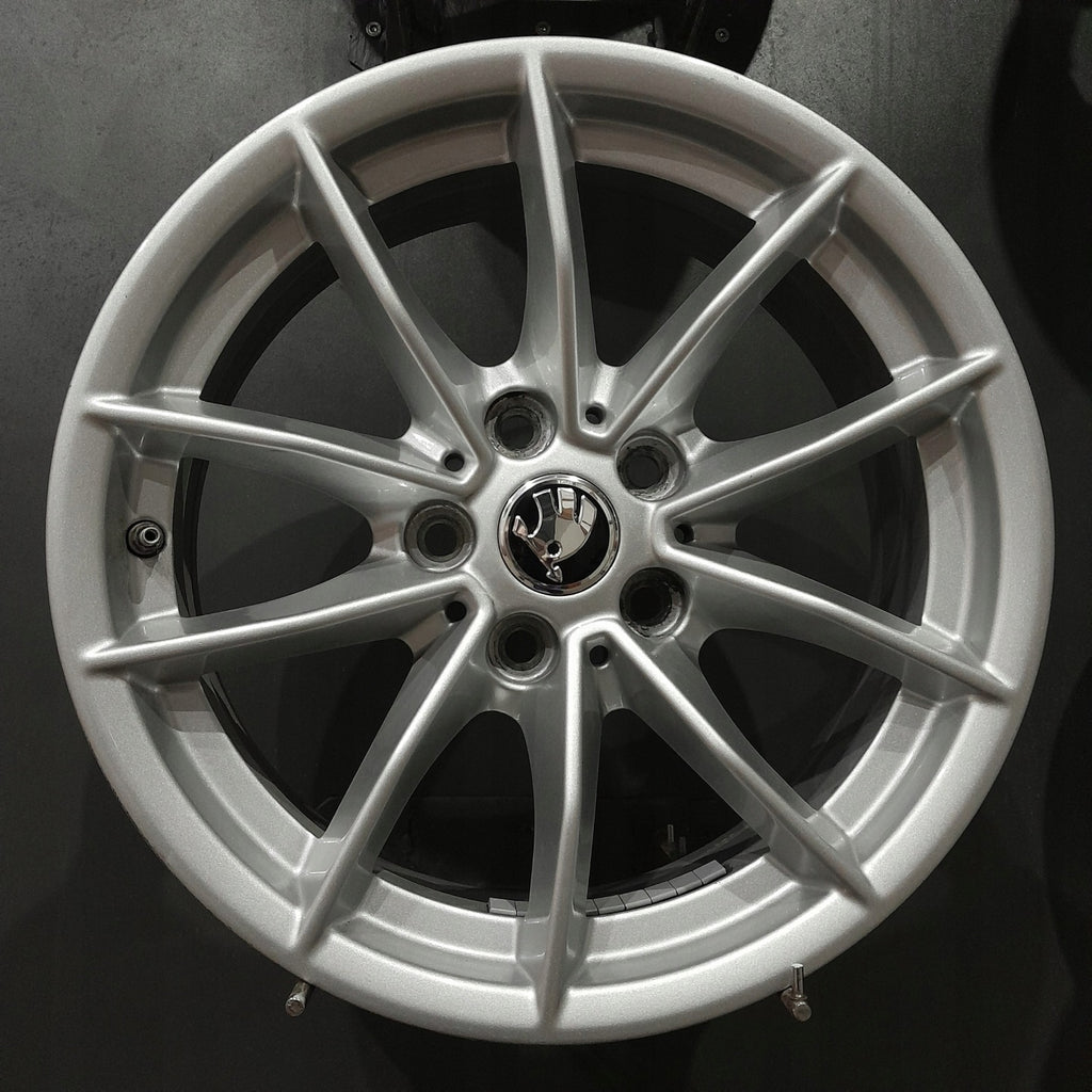 4x Alufelge 16 Zoll 6.5" 5x112 22ET 6876921-F605270 BMW I Rim Wheel FEL7648317613aw