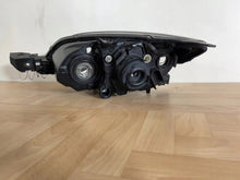 Laden Sie das Bild in den Galerie-Viewer, Frontscheinwerfer Mazda 3 Rechts Scheinwerfer Headlight