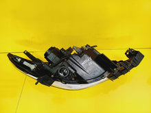Laden Sie das Bild in den Galerie-Viewer, Frontscheinwerfer Mazda 5 V DRC61678 Xenon Links Scheinwerfer Headlight SCH7922660238ww