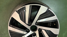 Load image into Gallery viewer, 1x Alufelge 17 Zoll 6.0" 5x112 48ET Glanz Schwarz 5H0601025A VW 16 Rim Wheel FEL1657977076ti