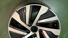 Load image into Gallery viewer, 1x Alufelge 17 Zoll 6.0&quot; 5x112 48ET Glanz Schwarz 5H0601025A VW 16 Rim Wheel