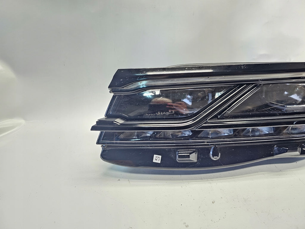 Frontscheinwerfer VW Touareg 761941081A 1EX013143 LED Links Headlight