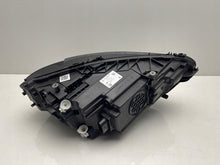 Laden Sie das Bild in den Galerie-Viewer, Frontscheinwerfer Mercedes-Benz Cla A1189068501 Links Scheinwerfer Headlight SCH4923464405uu