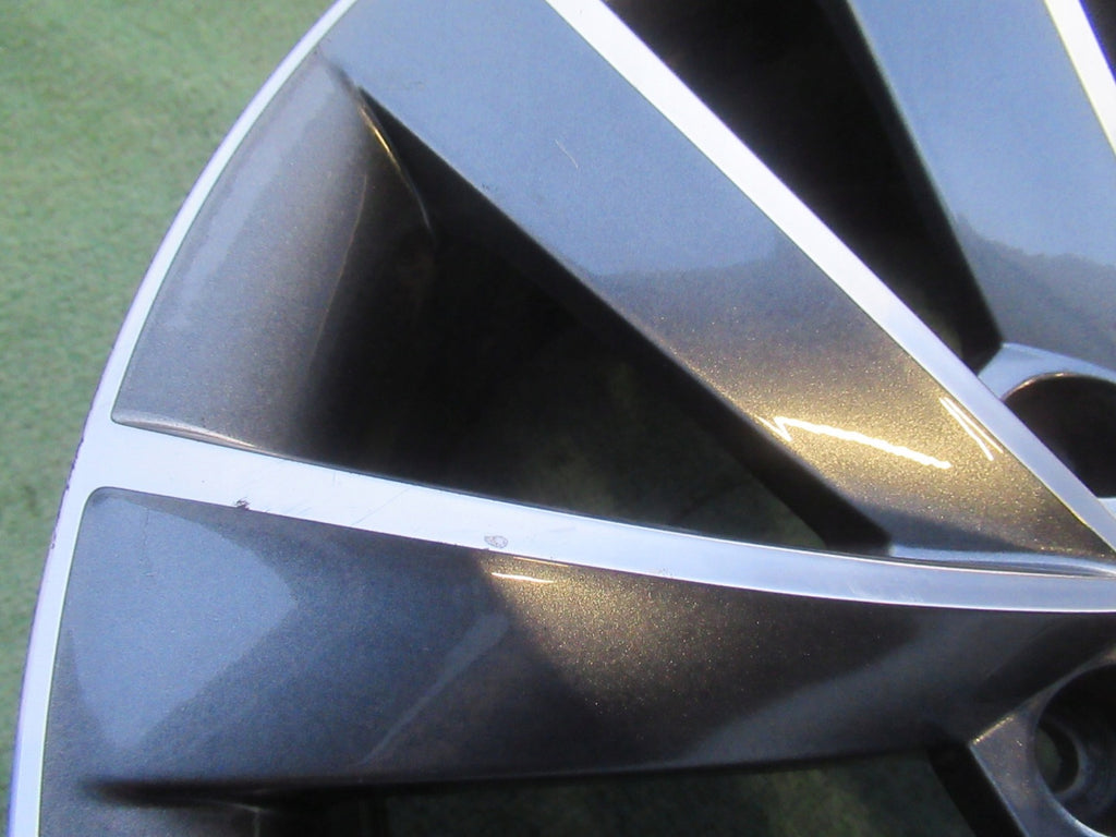1x Alufelge 18 Zoll 8.0" 5x112 44ET Glanz Graphit 3V0601025L Mg Superb Iii FEL3917412329pk