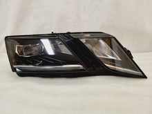 Laden Sie das Bild in den Galerie-Viewer, Frontscheinwerfer Skoda Octavia III 5E1941016D Rechts Scheinwerfer Headlight SCH2450578527qa