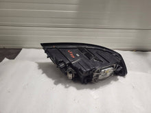 Laden Sie das Bild in den Galerie-Viewer, Frontscheinwerfer Volvo S40 31265698 Xenon Links Scheinwerfer Headlight SCH3096448172im