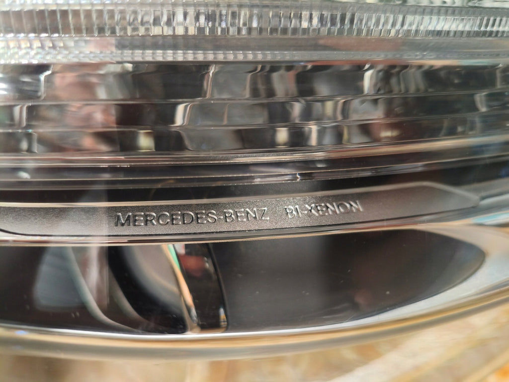 Frontscheinwerfer Mercedes-Benz W176 A1768202761 Links Scheinwerfer Headlight SCH3007109655jh
