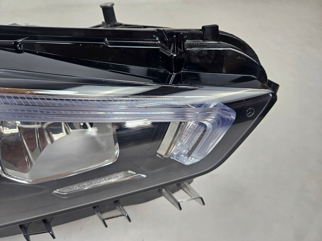 Frontscheinwerfer Mercedes-Benz Cla A1189062600 Full LED Rechts Headlight SCH6949118231zq