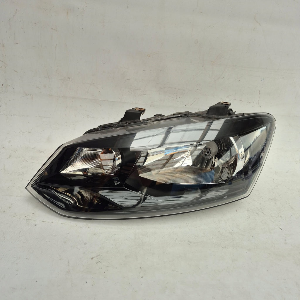Frontscheinwerfer VW Polo 6R1941015E Links Scheinwerfer Headlight