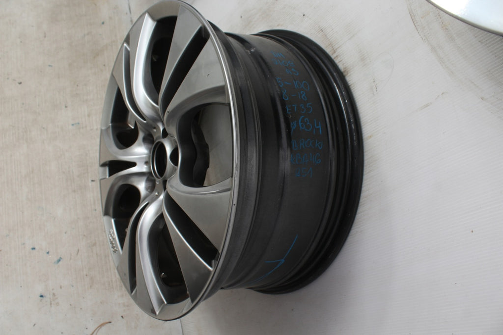 1x Alufelge 18 Zoll 8.0" 5x100 35ET KBA46951 Rim Wheel FEL8947530221io