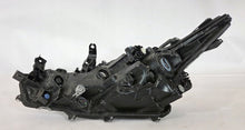 Laden Sie das Bild in den Galerie-Viewer, Frontscheinwerfer Toyota Corolla 81110-02T31-00 Rechts Scheinwerfer Headlight SCH6081180063ao