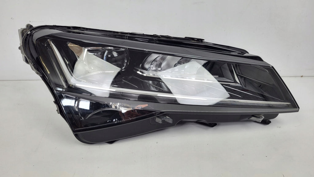 Frontscheinwerfer Skoda Superb III 3V1941016E LED Rechts Scheinwerfer Headlight SCH9065696791cf