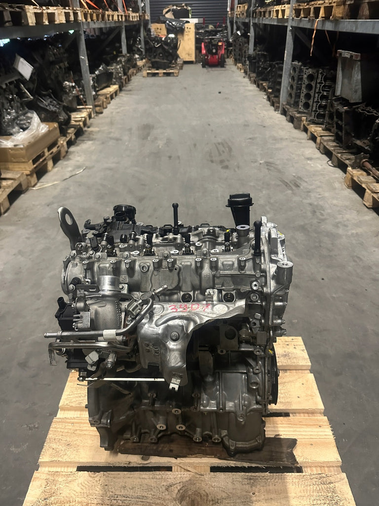 Motor Mercedes-Benz Cla M282914 1.3 14TKm 2019 Benzin Engine Unkomplett