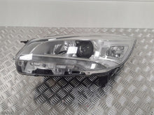 Laden Sie das Bild in den Galerie-Viewer, Frontscheinwerfer Ford Kuga 90021744 Links Scheinwerfer Headlight SCH6707402807pw