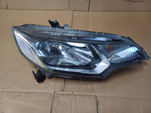 Laden Sie das Bild in den Galerie-Viewer, Frontscheinwerfer Honda Jazz IV FALSE Scheinwerfer Headlight SCH7169002959ap
