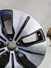 Load image into Gallery viewer, 1x Alufelge 19 Zoll 8.0" 5x112 34ET A2934010100 Mercedes-Benz Eqc N293 Rim Wheel FEL2776836675au