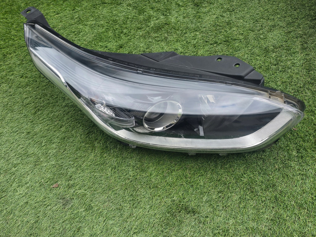 Frontscheinwerfer Kia Ceed 92102J7XXX 92102J7310 Rechts Scheinwerfer Headlight SCH7067325949sz