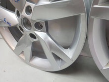 Laden Sie das Bild in den Galerie-Viewer, 1x Alufelge 17 Zoll 5E3601025AC Skoda Octavia Rim Wheel FEL3468670889pl