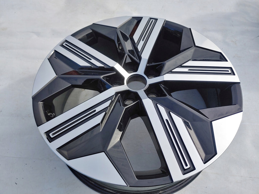 1x Alufelge 20 Zoll 7.0" 5x114.3 34ET 403008508R Renault Megane E-Tech Rim Wheel FEL6108771755mr