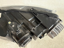 Laden Sie das Bild in den Galerie-Viewer, Frontscheinwerfer Seat Ateca 576941774A LED Rechts Scheinwerfer Headlight