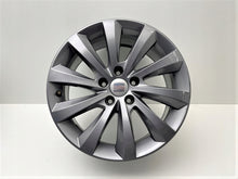 Laden Sie das Bild in den Galerie-Viewer, 1x Alufelge 17 Zoll 7.0&quot; 5x112 39ET 7N5601025H Seat Alhambra Rim Wheel